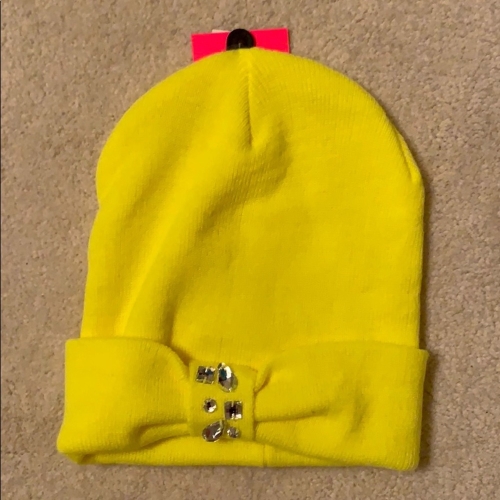 NEW Betsy Johnson yellow knit hat